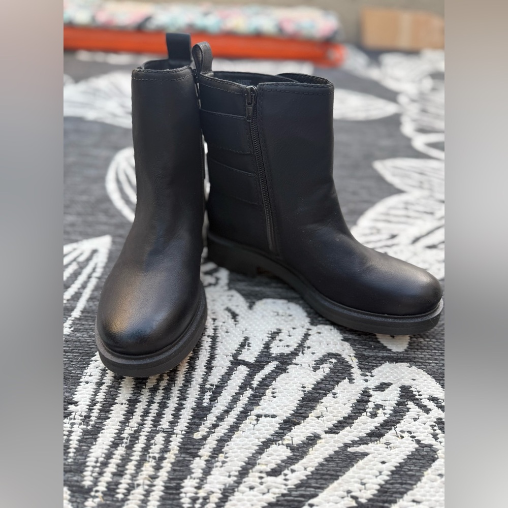 Luck Brand Women's Candre Double Buckle Moto Motorcycle Lug Sole Booties Size 8